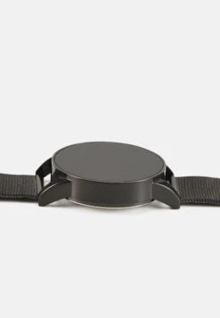 Pier One Montres Connectées - Black 9 Pier One Montres Connectées - Black -Pier One 08ee56fd4f284497afc547161127f303