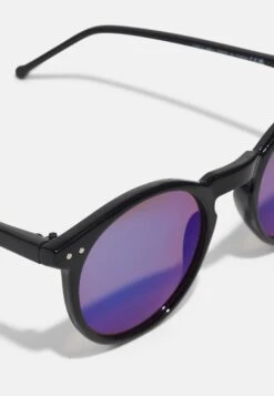 Pier One Unisex - Lunettes De Soleil - Black/Blue 9 Pier One Unisex - Lunettes De Soleil - Black/Blue -Pier One 11f17cbd777a412ba39007dce293526f