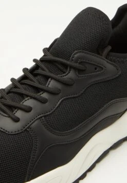 Pier One Unisex - Baskets Basses - Black/White 13 Pier One Unisex - Baskets Basses - Black/White -Pier One 383be7e17d7b4e6fb1f7aa6c378ae4ea