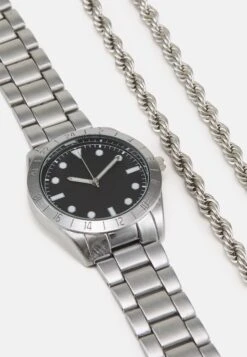 Pier One Set - Collier - Silver-Coloured/Black -Pier One 83102eb3ab884b968ea711d6d380bde6