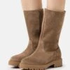 Pier One Leather Winter Boot - Bottes - Taupe -Pier One 8bef5468585a4c10acc85d415b419533