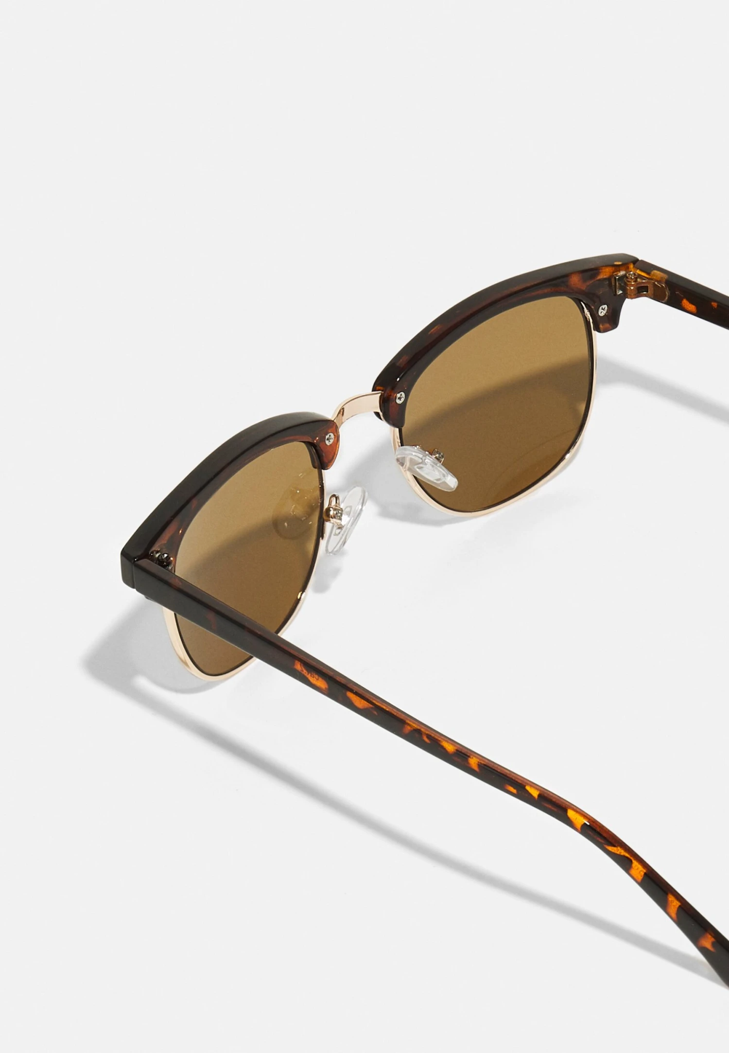 Pier One 2 Pack - Lunettes De Soleil - Brown/Black 4 Pier One 2 Pack - Lunettes De Soleil - Brown/Black – Image 2